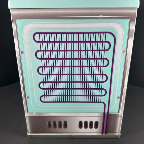 Cookeez Makery Mini Fridge in Light Blue pre owned Exellent condition - Picture 6 of 7